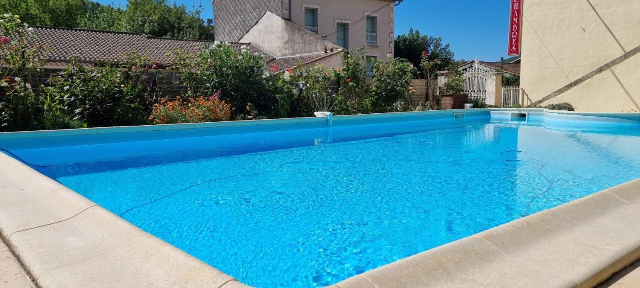 Manoir De Gravezon Bed & Breakfast Lunas  Exterior photo